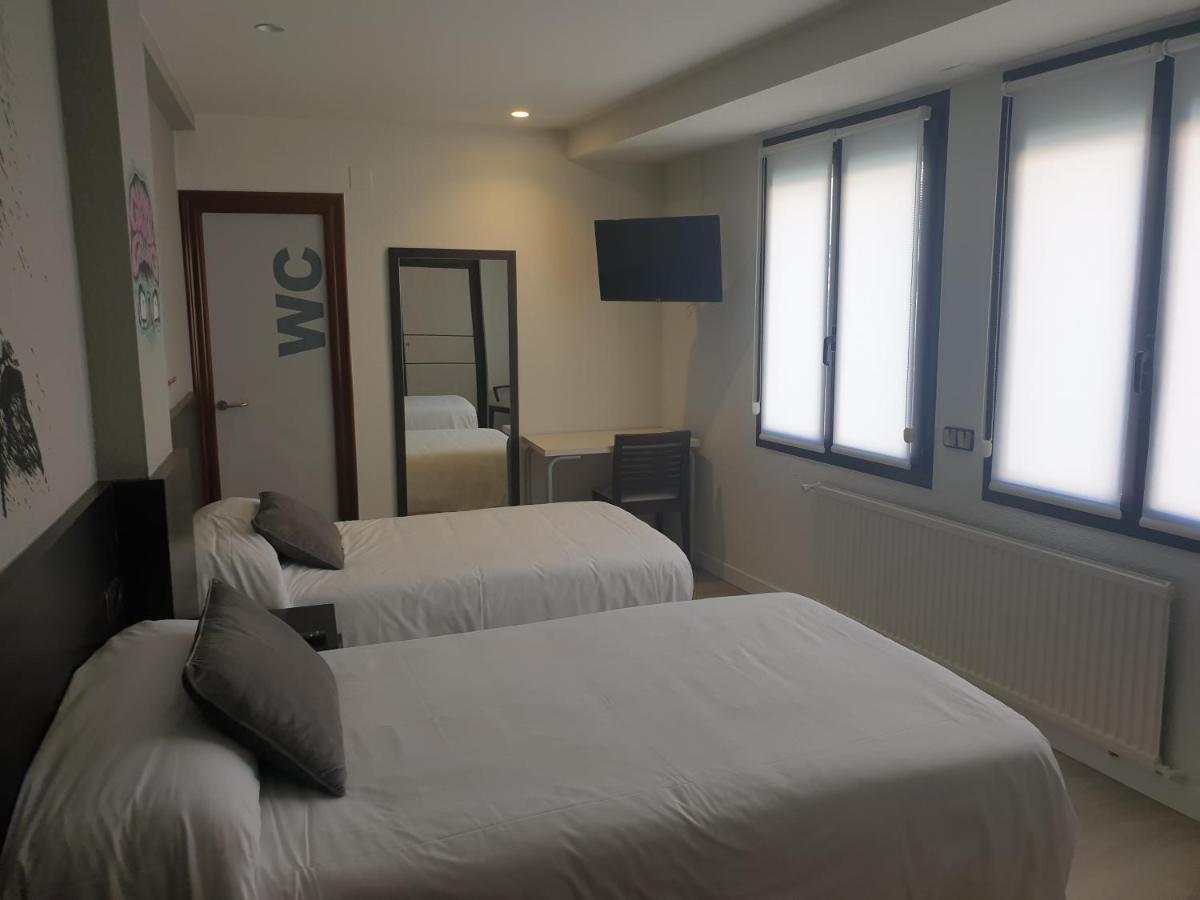 Hotel Arts - Gasteiz Centro Vitoria-Gasteiz Luaran gambar