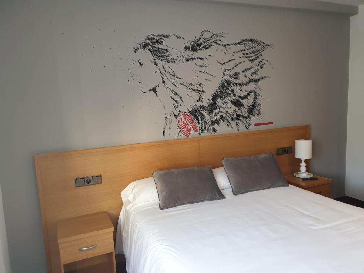Hotel Arts - Gasteiz Centro Vitoria-Gasteiz Luaran gambar